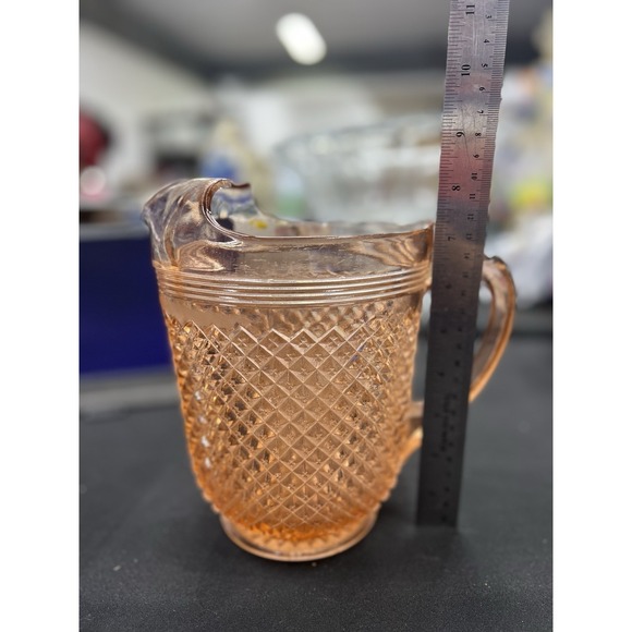 Anchor Hocking MISS AMERICA PINK Depression GLASS PITCHER w ICE LIP 64 oz 8" - Picture 2 of 6